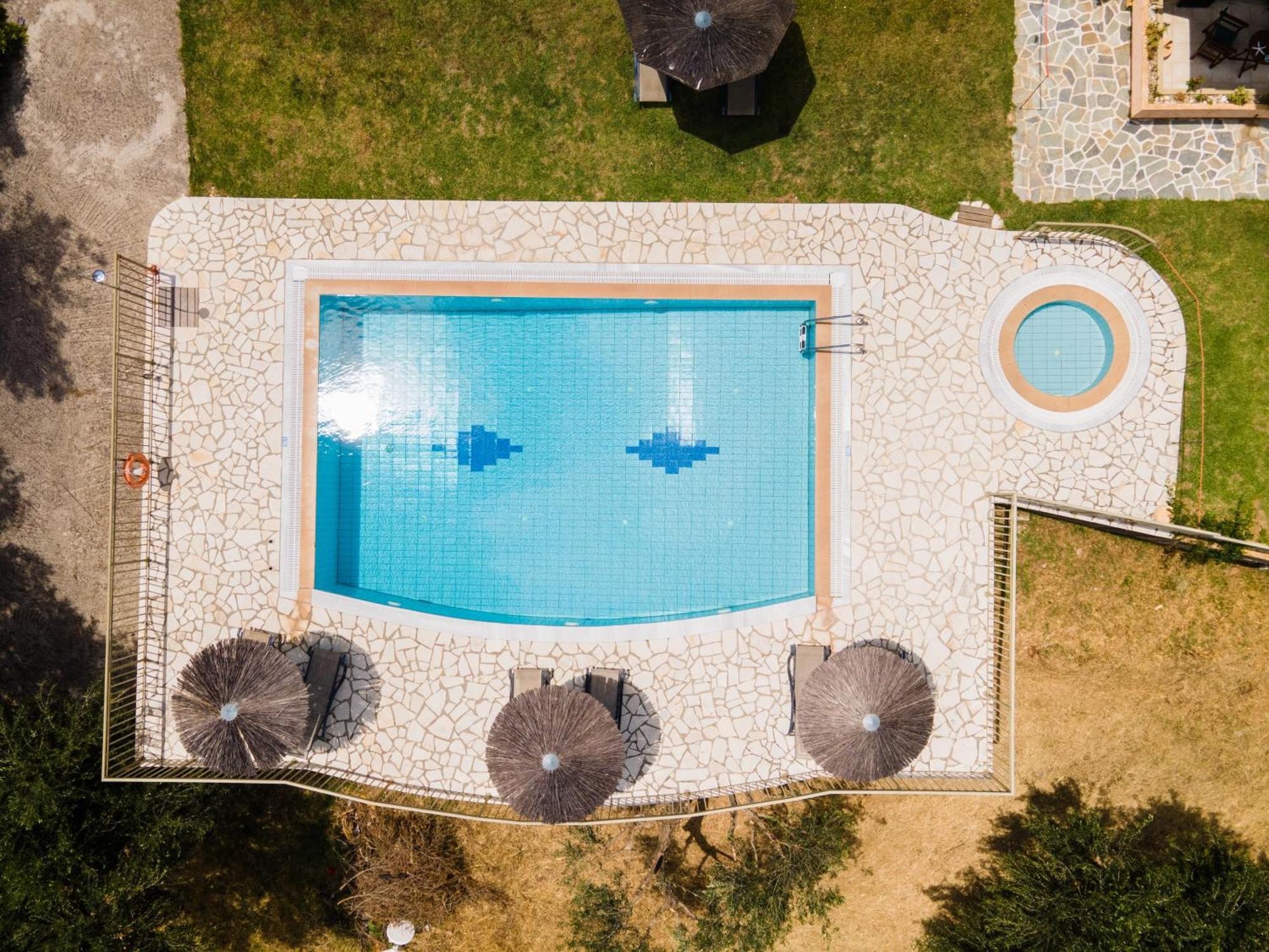 Giorgos Apartments Dassia  Zewnętrze zdjęcie